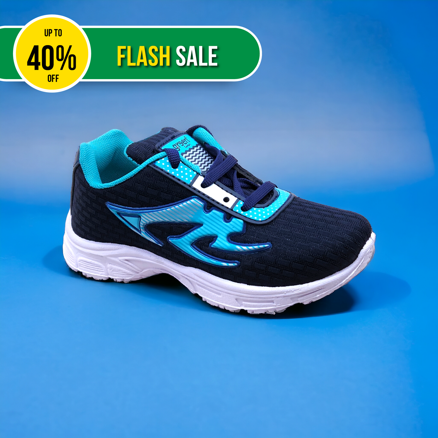 Crab Craze: Blue Sports Shoes for Little Explorers!